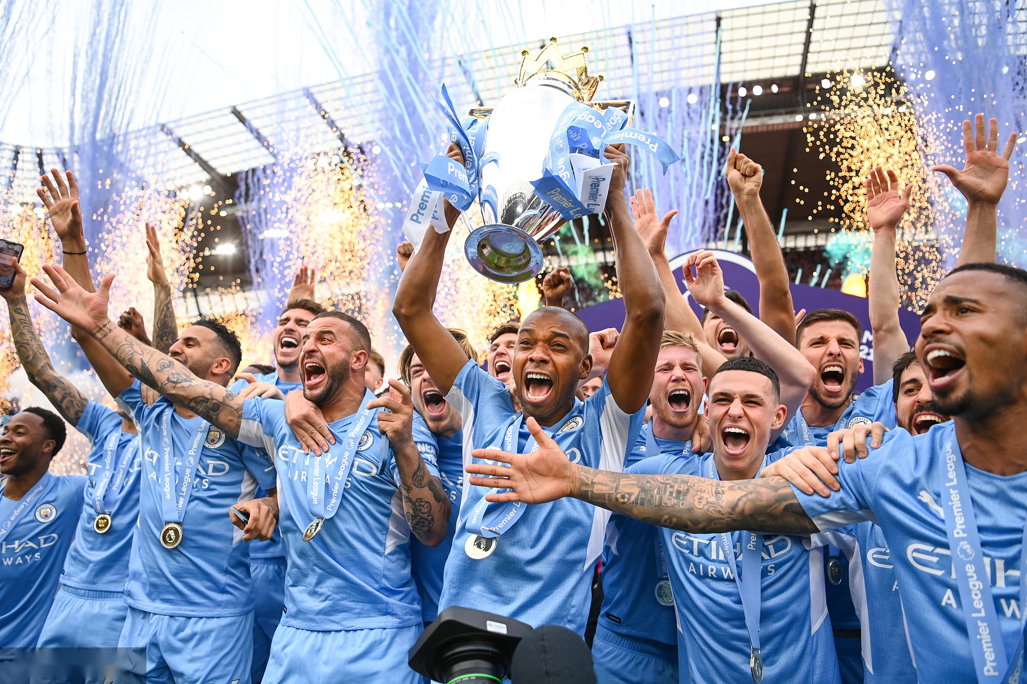 TA跟队：A费加盟皇马的转会将于周一官宣.